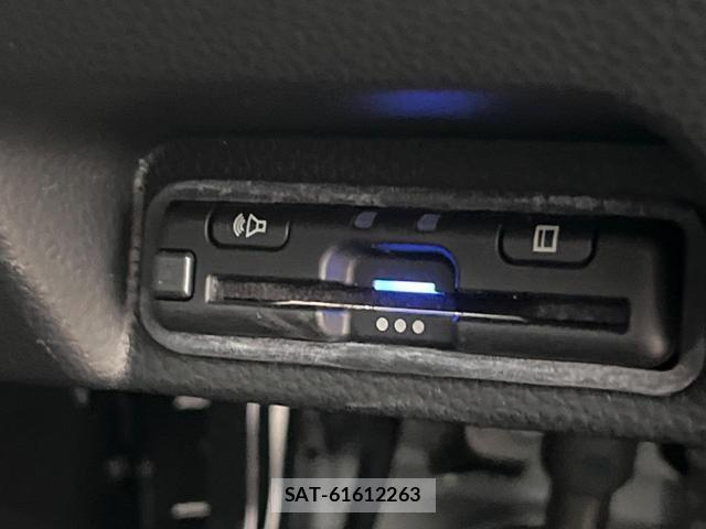 Honda N-VAN 2022-07 8361479-7
