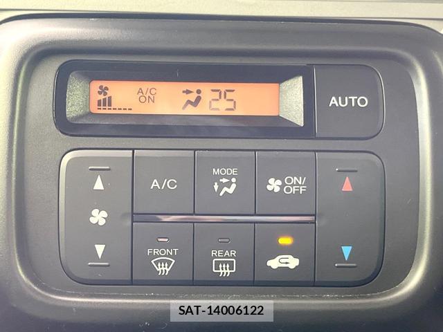 Honda N-VAN 2022-08 8362535-6