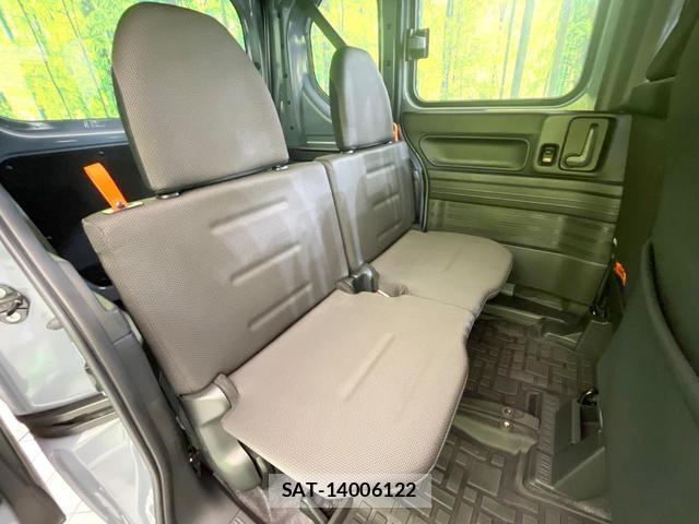 Honda N-VAN 2022-08 8362535-9