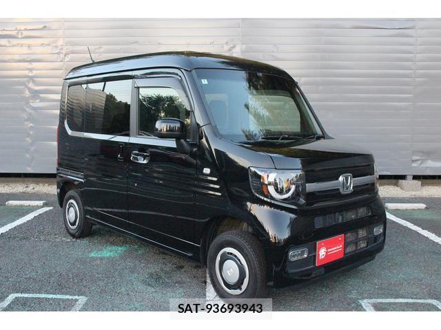 Honda N-VAN 2019-03 8363530-1