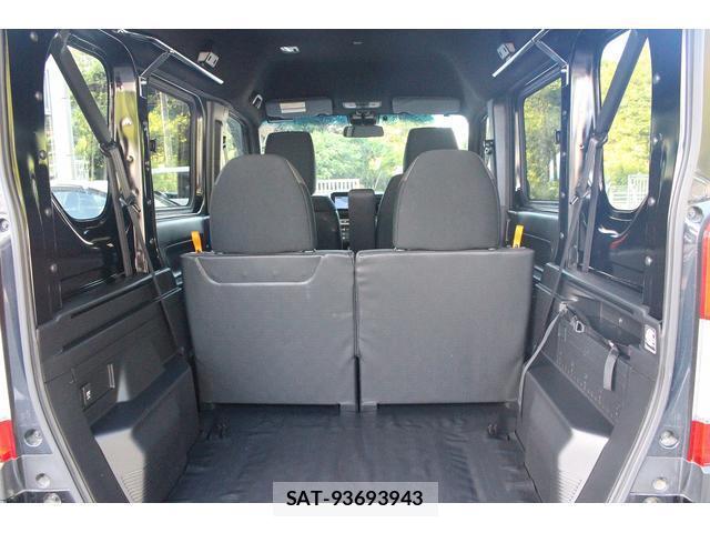 Honda N-VAN 2019-03 8363530-8