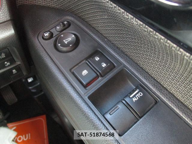 Honda N-VAN 2018-07 8363649-8