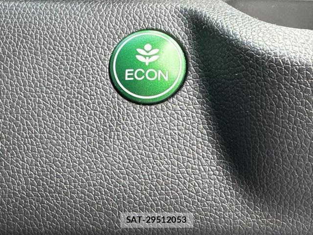 Honda N-WGN 2017-07 8360869-8