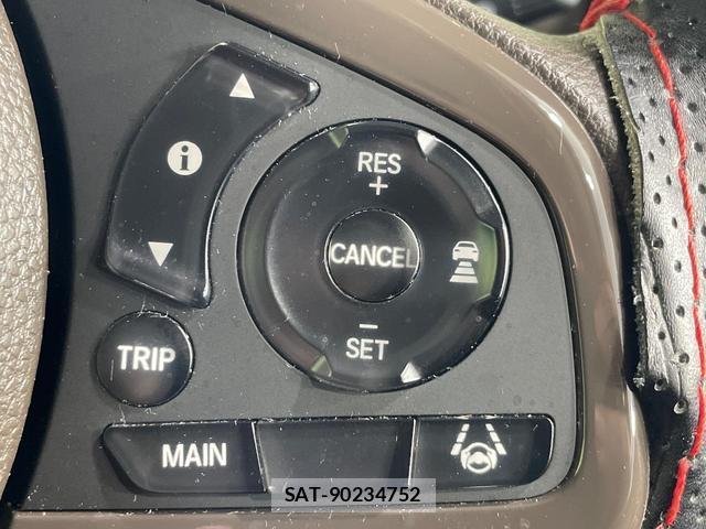 Honda N-WGN 2020-07 8362343-5