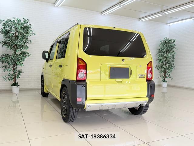 Daihatsu NAKED 2000 8362947-1
