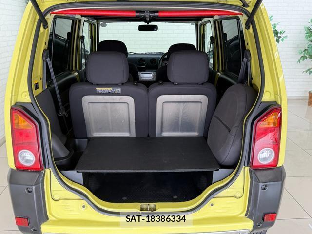 Daihatsu NAKED 2000 8362947-11