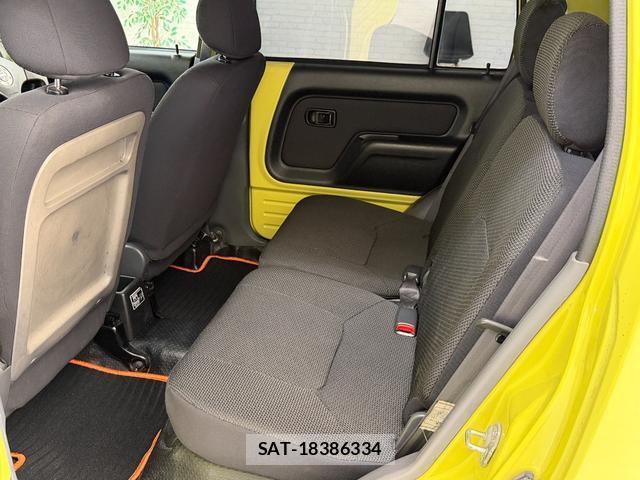 Daihatsu NAKED 2000 8362947-6