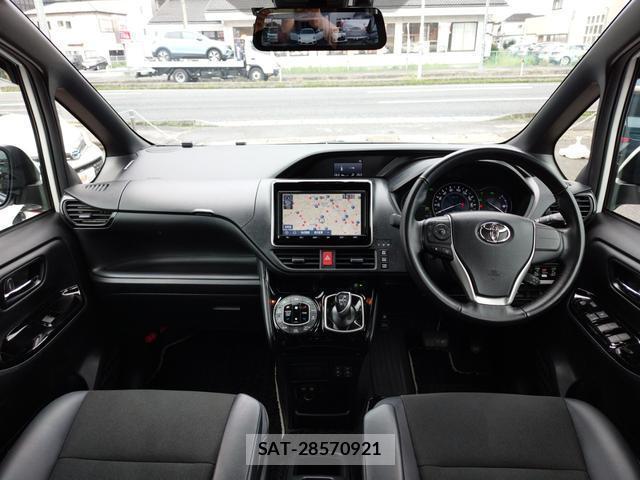 Toyota NOAH 2020-09 8360572-12