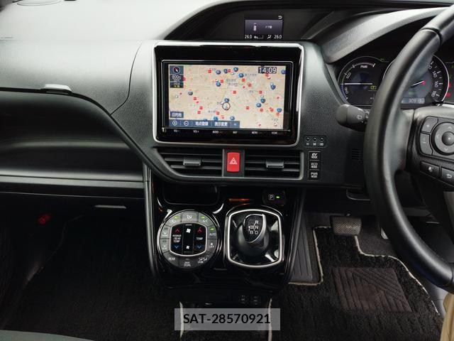 Toyota NOAH 2020-09 8360572-13