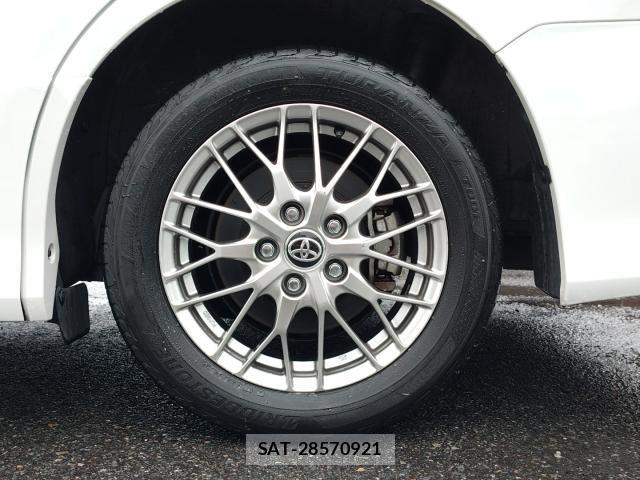 Toyota NOAH 2020-09 8360572-17