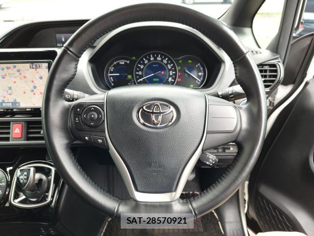 Toyota NOAH 2020-09 8360572-4