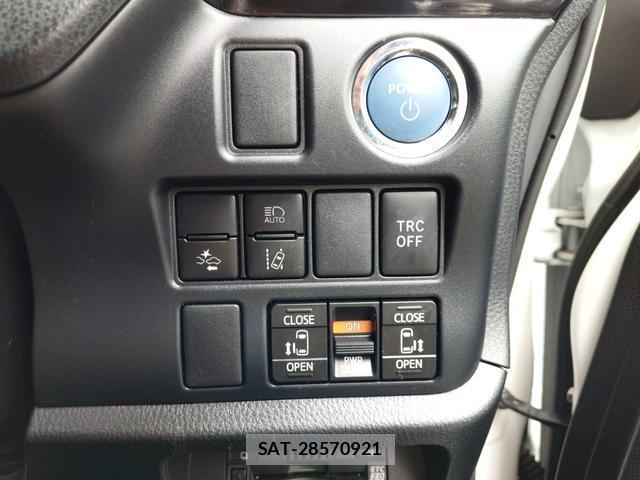 Toyota NOAH 2020-09 8360572-5