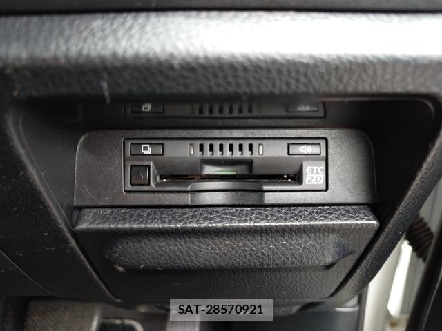 Toyota NOAH 2020-09 8360572-6