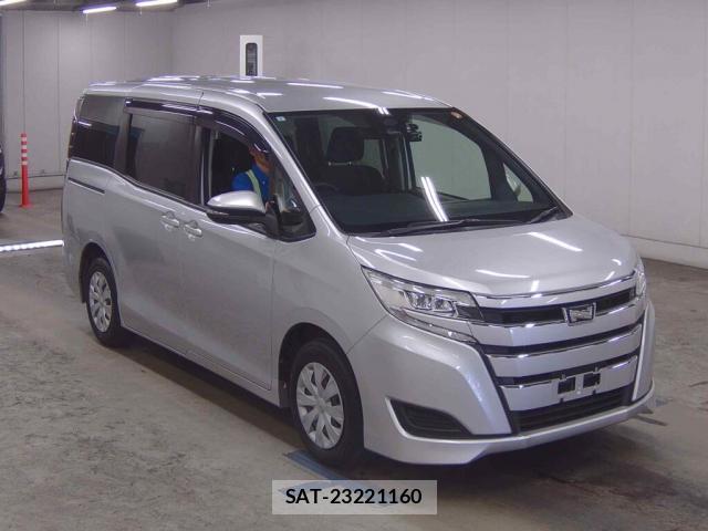 Toyota NOAH 2021-07 8360744-0