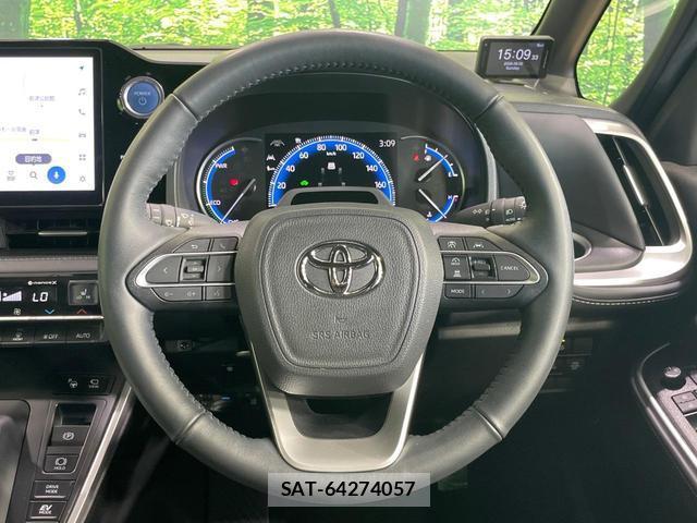 Toyota NOAH 2023-02 8360790-11