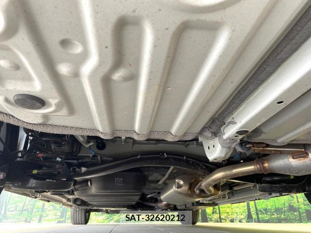 Toyota NOAH 2025-07 8360791-19