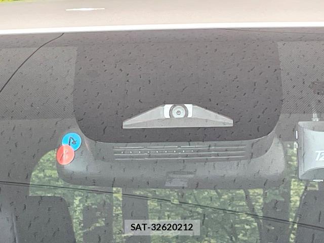Toyota NOAH 2025-07 8360791-2
