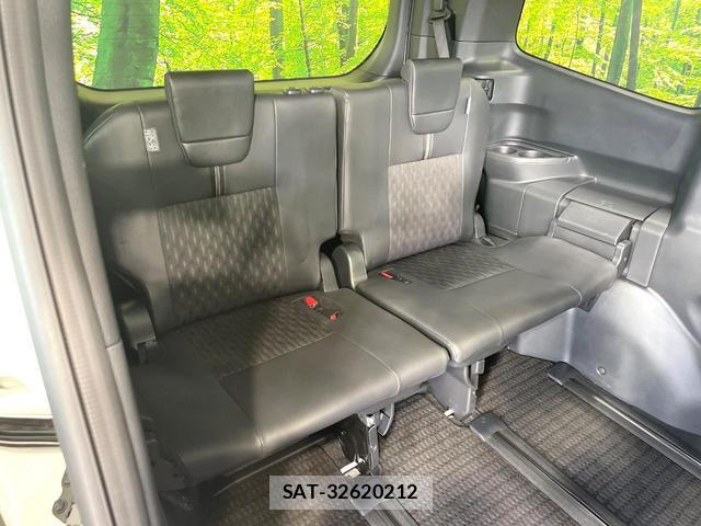 Toyota NOAH 2025-07 8360791-9
