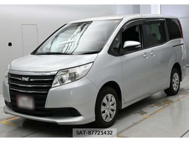 Toyota NOAH 2015-07 8361265-0