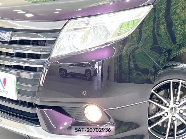 Toyota NOAH 2014-05 8361493-12