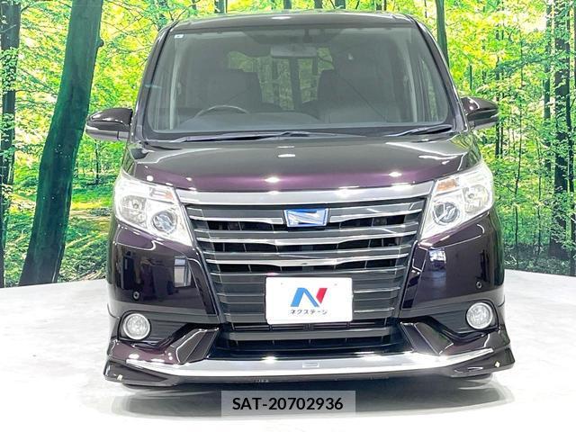 Toyota NOAH 2014-05 8361493-14