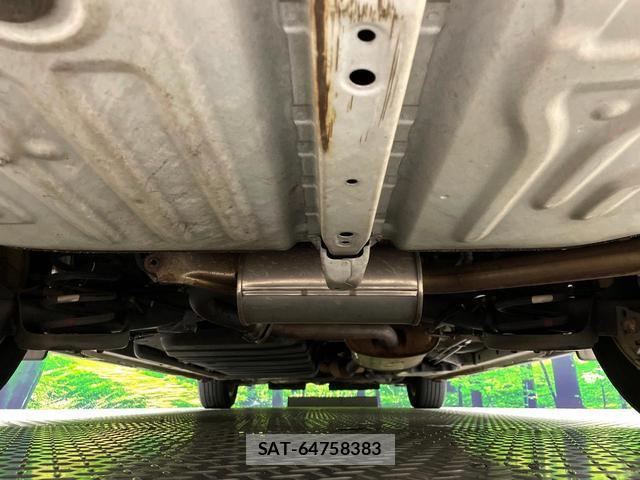 Toyota NOAH 2014-10 8361507-18