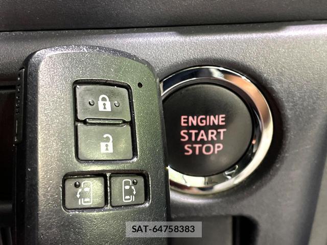 Toyota NOAH 2014-10 8361507-7