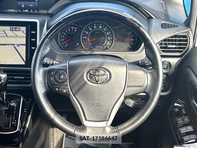Toyota NOAH 2021-09 8361562-11