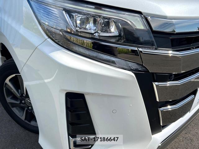 Toyota NOAH 2021-09 8361562-13