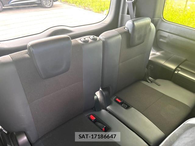 Toyota NOAH 2021-09 8361562-9
