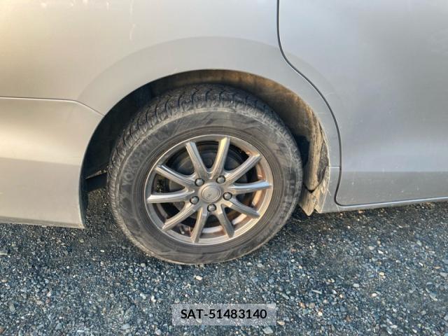 Toyota NOAH 2017-09 8361753-5