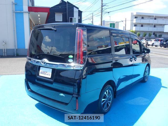 Toyota NOAH 2020-02 8361772-3