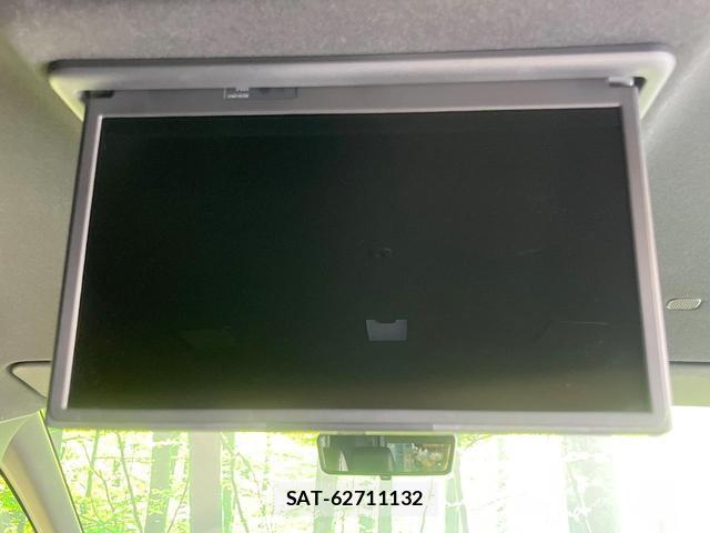 Toyota NOAH 2022-09 8361822-3