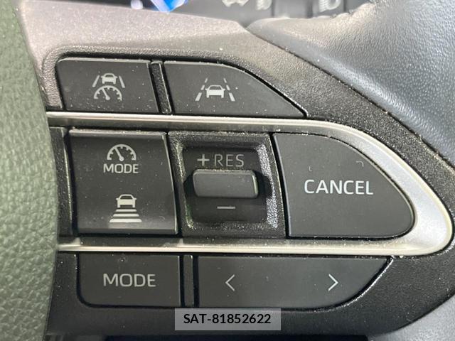 Toyota NOAH 2023-08 8361973-6