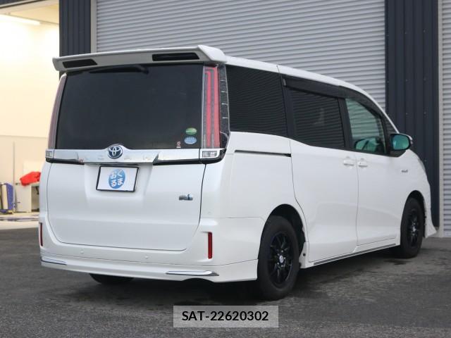 Toyota NOAH 2020-01 8362183-13