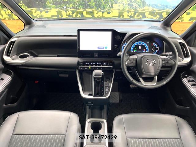 Toyota NOAH 2025-08 8362788-1