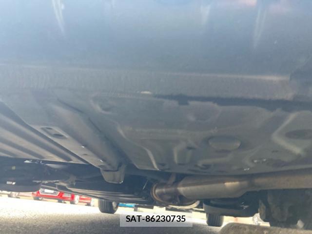 Toyota NOAH 2015-05 8362836-7