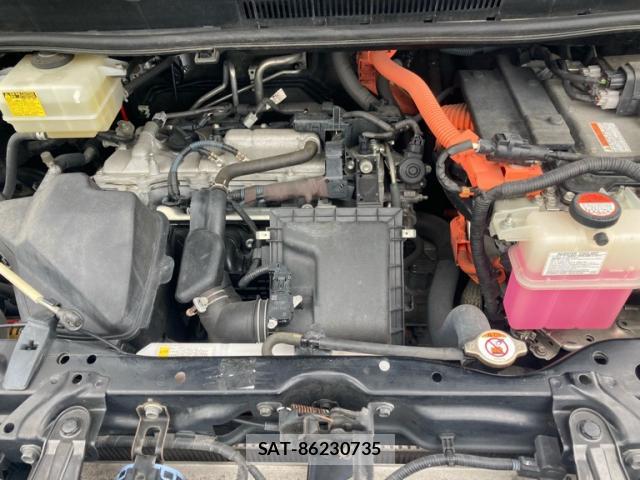 Toyota NOAH 2015-05 8362836-8