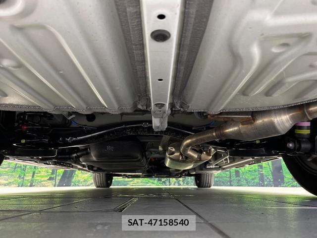 Toyota NOAH 2025-08 8363068-18