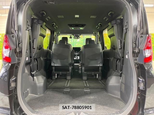Toyota NOAH 2023-02 8363222-10