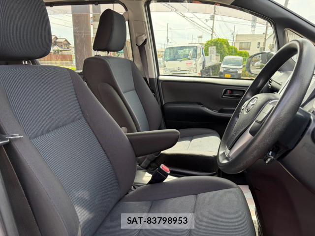 Toyota NOAH 2019-05 8363523-13