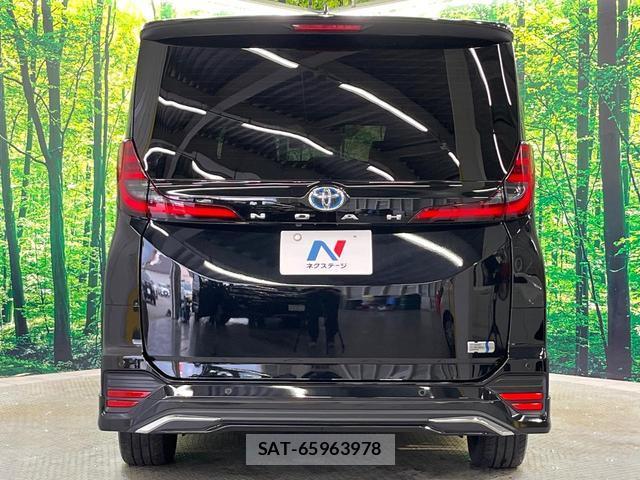 Toyota NOAH 2023-08 8363538-15
