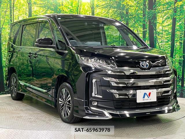 Toyota NOAH 2023-08 8363538-16