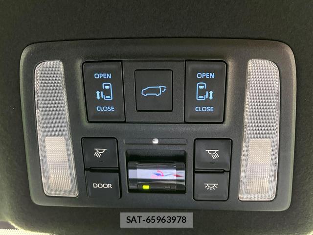 Toyota NOAH 2023-08 8363538-3