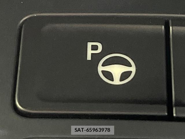 Toyota NOAH 2023-08 8363538-6