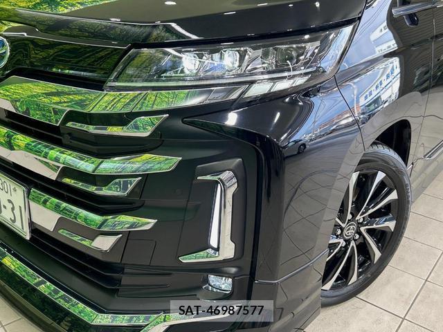 Toyota NOAH 2024-07 8363580-12