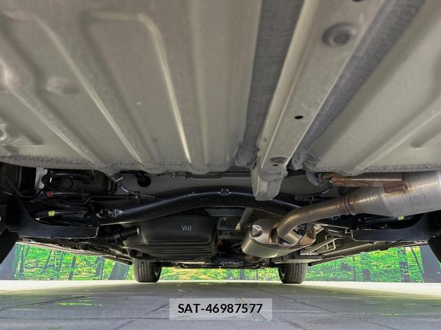 Toyota NOAH 2024-07 8363580-19