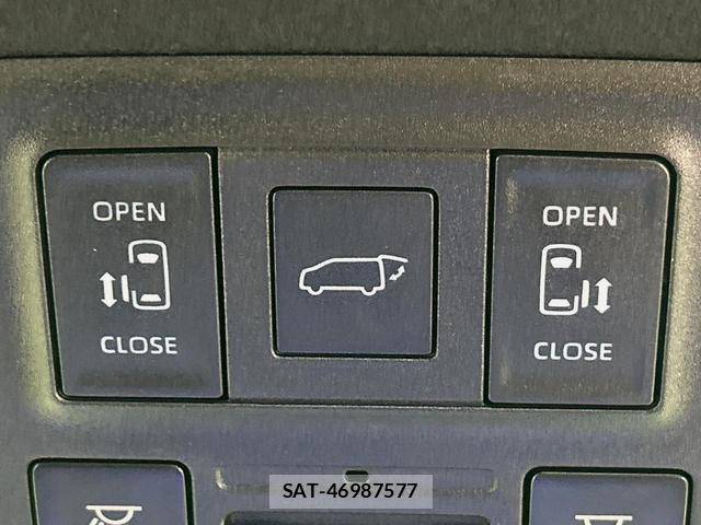 Toyota NOAH 2024-07 8363580-4