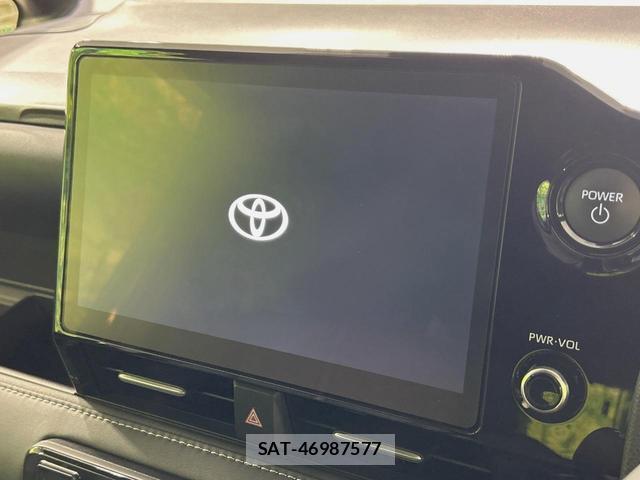 Toyota NOAH 2024-07 8363580-5