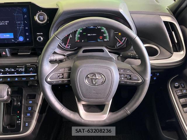 Toyota NOAH 2023-03 8363629-11